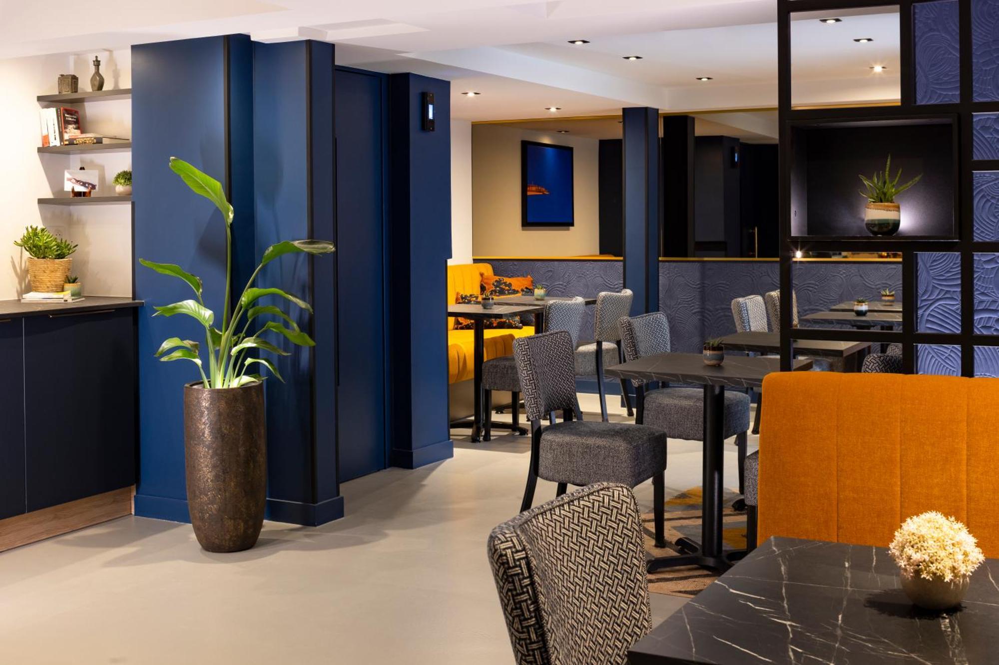 Hotel Le Nautilus Saint-Malo Exterior photo